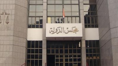 إحالة دعوى إلزام التضامن بالتأمين على أصحاب المهن الحرة للدائرة الثانية