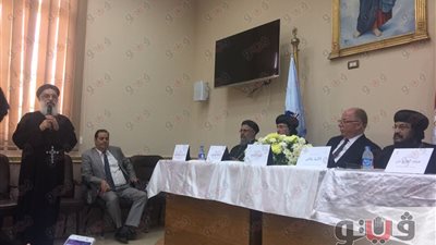 بالصور.. وزير الثقافة يفتتح معرض الكتاب بالكنيسة المرقسية في الإسكندرية