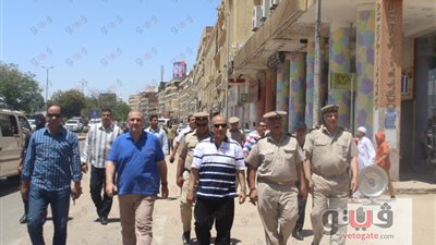 بالصور.. مدير أمن أسوان يتفقد السوق السياحي