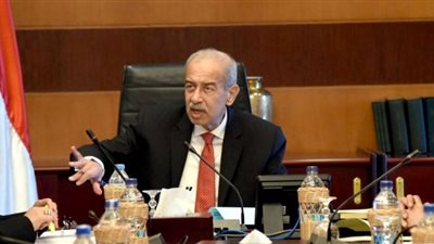 6 قرارات لشريف إسماعيل بتخصيص أراضي الدولة للمنفعة العامة