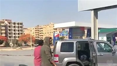 أمير كرارة ينفذ المشاهد النهائية في «كلبش» بصحبة محمد لطفي