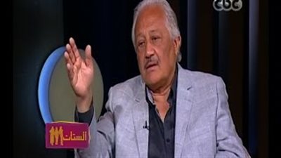 بالفيديو.. خالد زكي: لسة بعمل مفاجآت لزوجتي حتى الآن