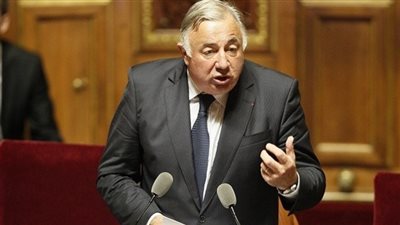 رئيس مجلس الشيوخ الفرنسي يصل الأزهر للقاء أحمد الطيب