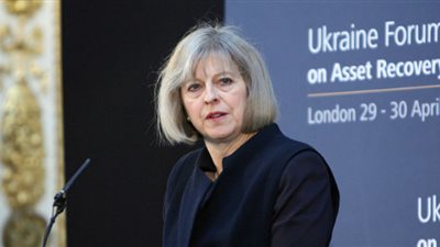 رئيسة وزراء بريطانيا: نريد حوارا صريحا مع روسيا رغم الخلافات