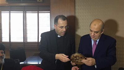 وزير السياحة يستقبل وفد مجلس أساقفة الكنائس الرسولية الشرقية