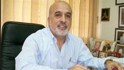 «اتحاد النقل» يطالب بخفض الضرائب في المنطقة الاقتصادية لـ 12%