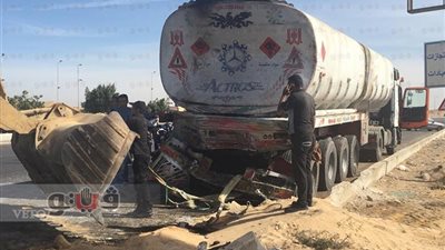 استئناف حركة المرور بطريق السويس عقب رفع آثار حادث أتوبيس «سان جو»