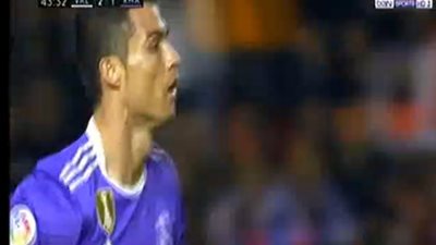 بالفيديو.. ريـال مدريد يتأخر 2/1 أمام فالنسيا في الشوط الأول