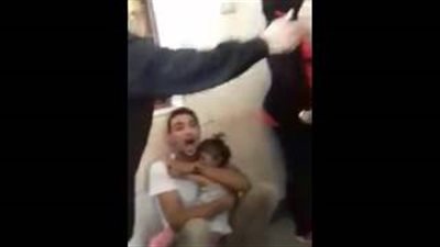 بالفيديو.. لحظة اختطاف طفل من والده بمحطة مترو «غمرة»