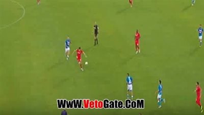نابولي يخطف الفوز بهدف في شباك فيورنتينا (فيديو)