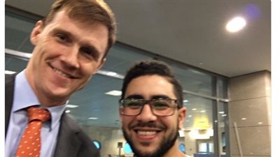 جون كاسن: التقيت وجوها مصرية ملهمة في مطار القاهرة