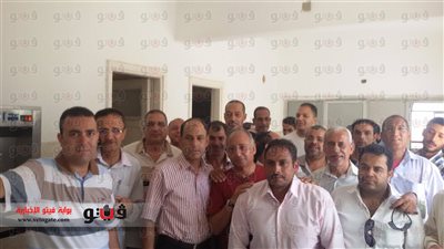 بالصور.. وقفة احتجاجية لعاملي 