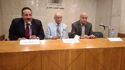 بطولات القوات المسلحة في «جيش الشمس» بمكتبة القاهرة