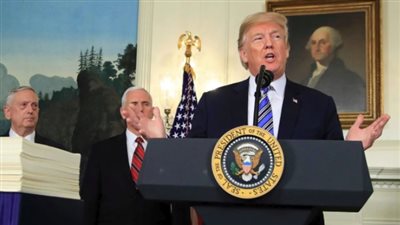 ترامب عن حادث فرنسا: سعيد بفريقي القانوني