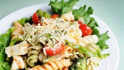 طريقة إعداد سلاطة المكرونة بالبروكلي من مطبخ الشيف أيمن