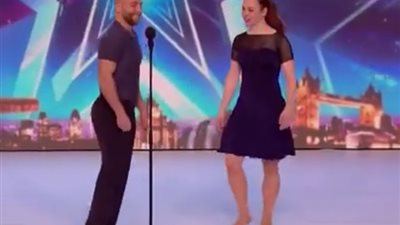 بالفيديو.. عرض يذهل لجنة تحكيم برنامج اكتشاف مواهب بريطاني