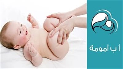 بالفيديو.. أسهل 4 تمارين رياضية لصحة ونمو طفلك