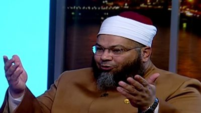 اللي اختشوا ماتوا.. «الصغير» يهاجم الأزهر بسبب خلط الدين بالسياسة