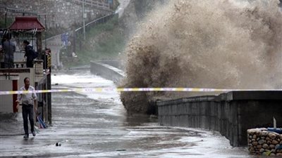 إعصار «مانجخوت» يفتك بـ25 فلبينيا ويقترب من الصين