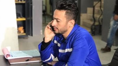 حمادة هلال في كواليس «قانون عمر» (صورة)