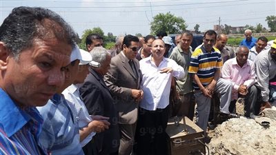 بالصور.. محافظ الشرقية يتفقد موقع انفجار «أبو كبير»