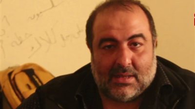 التفاصيل الكاملة للتحقيق مع سامح عبد العزيز بتهمة حيازة مخدرات.. النيابة تقرر حبسه 4 أيام.. مصدر: نتائج تحليل الطب الشرعي تحسم القضية.. المخرج المتهم يعترف: «دي لمزاجي ومش بتاجر فيها»