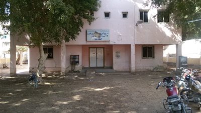 بالفيديو.. تسجيل المواليد بدون قسائم زواج في «العضايضة» بقنا مقابل 500 جنيه