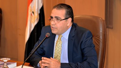 جامعة المنصورة تقرر رسوب طلاب الفرقة السادسة بكلية الطب بمادة الجراحة