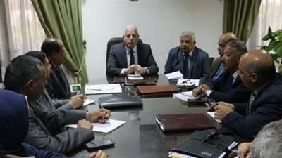 محافظ جنوب سيناء يبحث الاستعداد للانتخابات الرئاسية وتجهيز المقرات