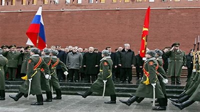 اليوم.. روسيا تحتفل بعيد حماة الوطن