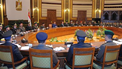 السيسي يكلف بإزالة التعديات على أراضي الدولة ونهر النيل