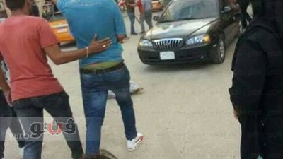 بالصور.. نيابة الإسماعيلية تأمر بضبط سيدة دهست المواطنين بسيارتها