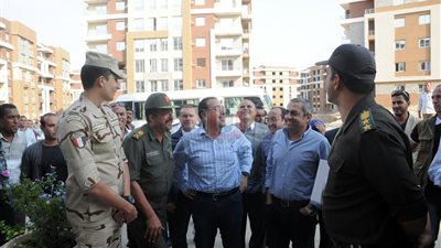 وزير الإسكان: بدء تسليم وحدات 