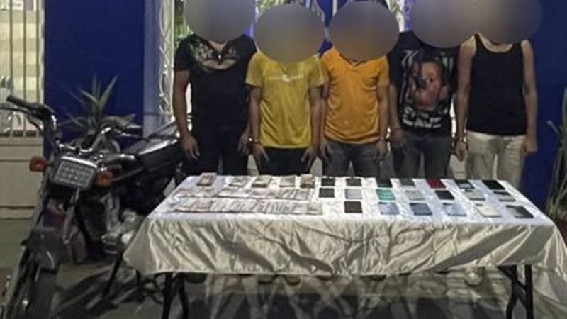 المتهمين 