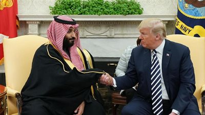مصادر: ترامب طلب دعم النفط السعودي قبل الانسحاب من النووي
