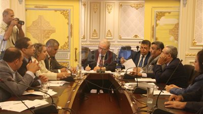 بالصور.. «الموازنة بالبرلمان» تناقش خطة عملها بدور الانعقاد الجديد