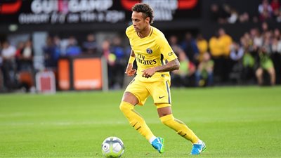 بالفيديو.. نيمار يحرز أول أهدافه الرسمية بقميص باريس سان جيرمان