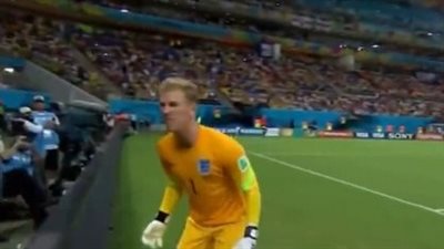 «لفظ خارج» من حارس منتخب إنجلترا أثناء المباراة