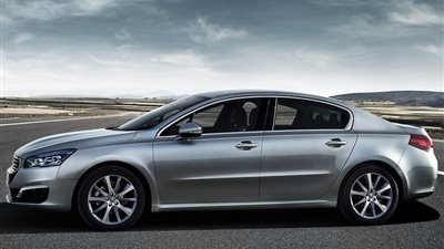 «بيجو 508» تستعد لتكون أول سيارة تنافس «فولكس فاجن باسات»