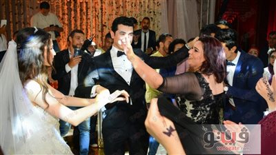 الصور الأولى من حفل زفاف محمد أنور على نوران التركي