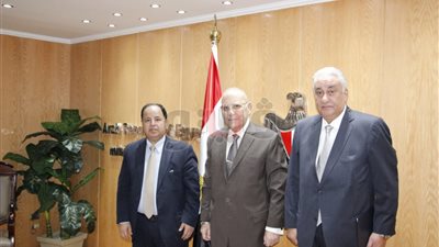 بروتوكول بين المالية والعدل و«المحامين» لتيسير ضريبة القيمة المضافة