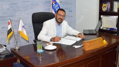 خبير يطالب بإنشاء وزارة لتنمية الموارد البشرية