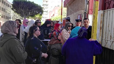 فتح أبواب اللجان في أول أيام ماراثون الانتخابات الرئاسية (فيديو وصور)