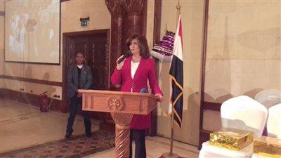 وزيرة الهجرة تشارك في احتفالية «الثقافي القبطي» بعيد الأم
