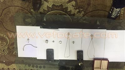 بالصور.. القبض على جنايني سرق مجوهرات من داخل فيلا بمارينا