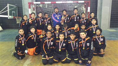 فريق 2004 بالشمس يشارك في بطولة إسبانيا والدنمارك لكرة اليد