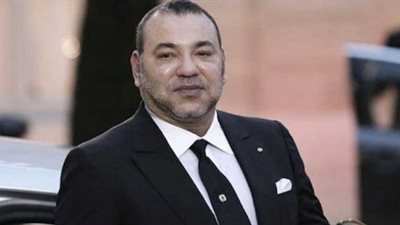 ملك المغرب يعفي وزراء بحكومة الإخوان بسبب قضية فساد