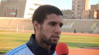 إدارتا المصري وسموحة «حبايب» بسبب صفقة إسلام سري