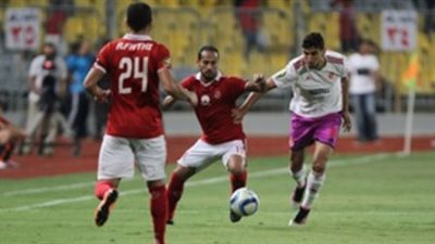 الأهلي يعلن تخفيض 50 % على تذكرة نهائي دوري الأبطال