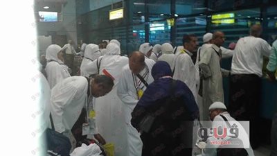 «مصر للطيران» تبدأ أولى رحلاتها لنقل ضيوف الرحمن بفلسطين غدا.. تسيير 11 رحلة لنقل 3000 حاج خلال 4 أيام.. الشركة: نستهدف تفويج 11 ألفا من الترانزيت.. وآخر رحلة 25 سبتمبر